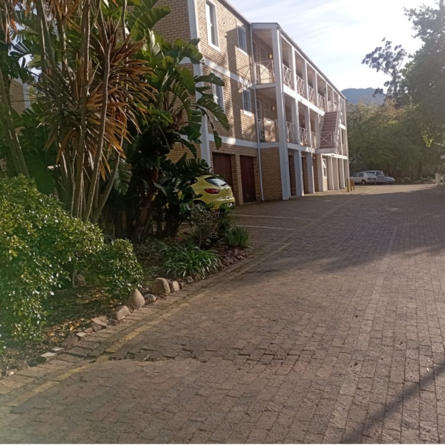 To Let 2 Bedroom Property for Rent in La Colline Western Cape